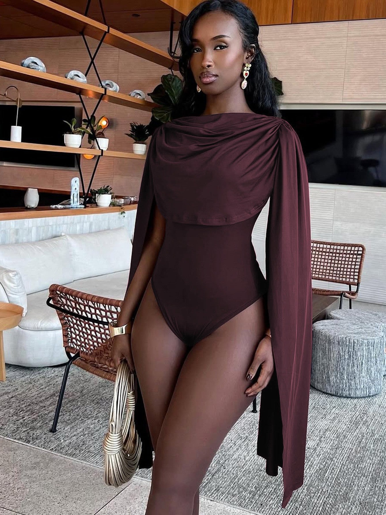 Solid-color scoop-neck one-piece dress