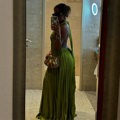 Sweet And Fresh Halter V-neck Backless Pleated Dress