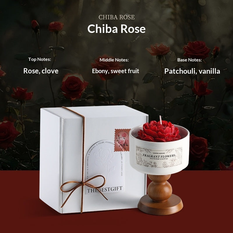 Camellia-scented Candle In A Stem Glass For A Premium, Sophisticated Vibe