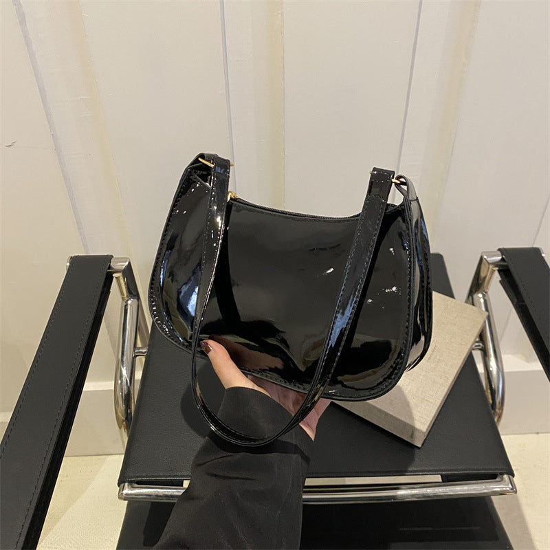 Burgundy women handbag