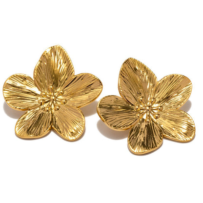 Womens Fashionable 3D Exaggerated Five-Petal Flower Necklace And Earrings
